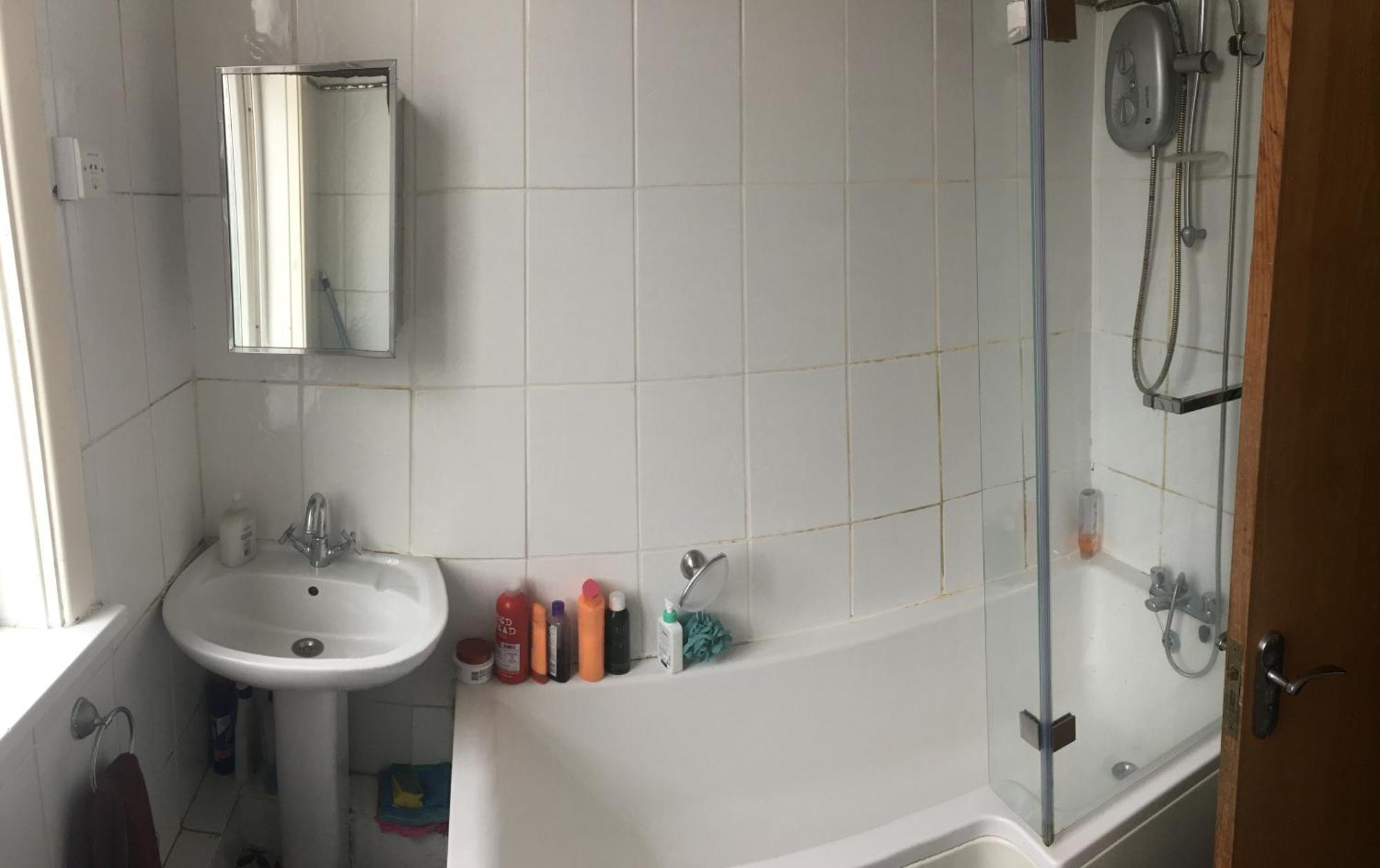 Single Room - Town & University Nearby, 24H Bus, Airport-Linked Manchester Exteriör bild